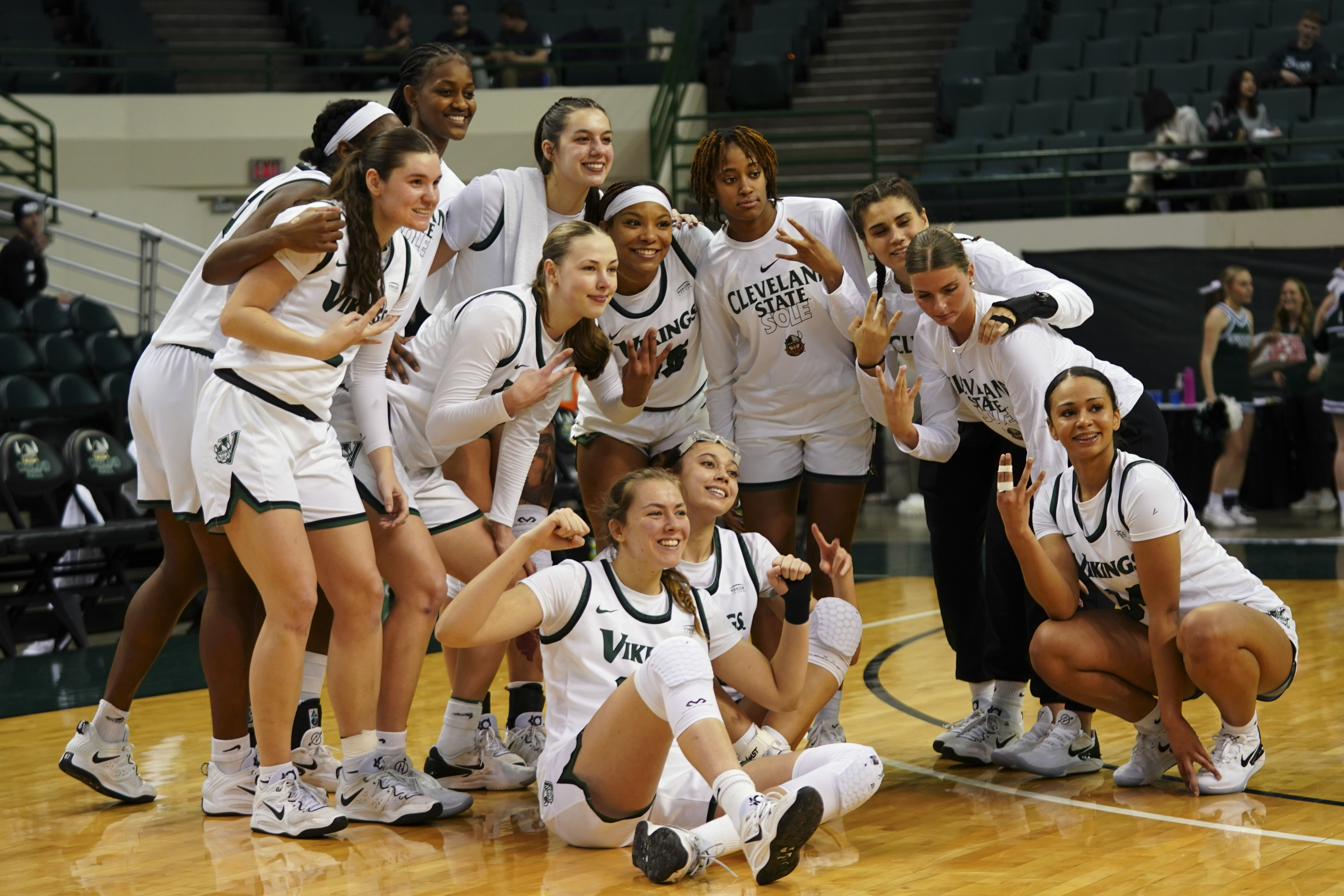A Cauldron Gallery – Women’s Basketball beats Milwaukee